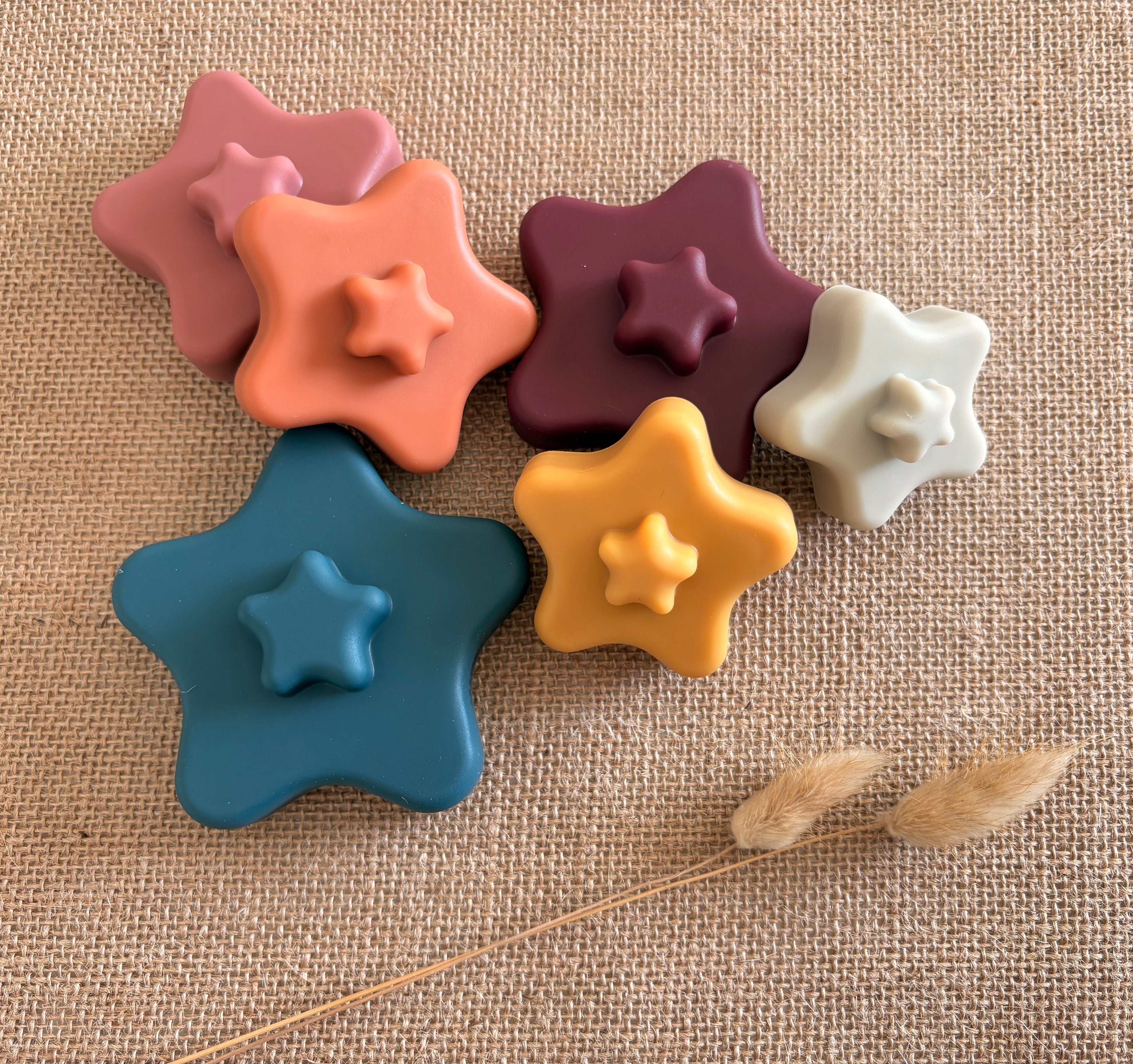 Tour d'empilage en silicone - Fleur