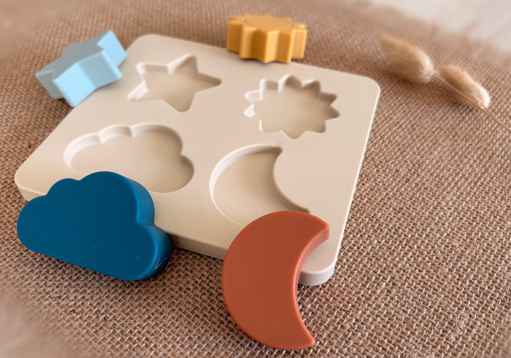 Puzzle sensoriel en silicone - Formes célestes