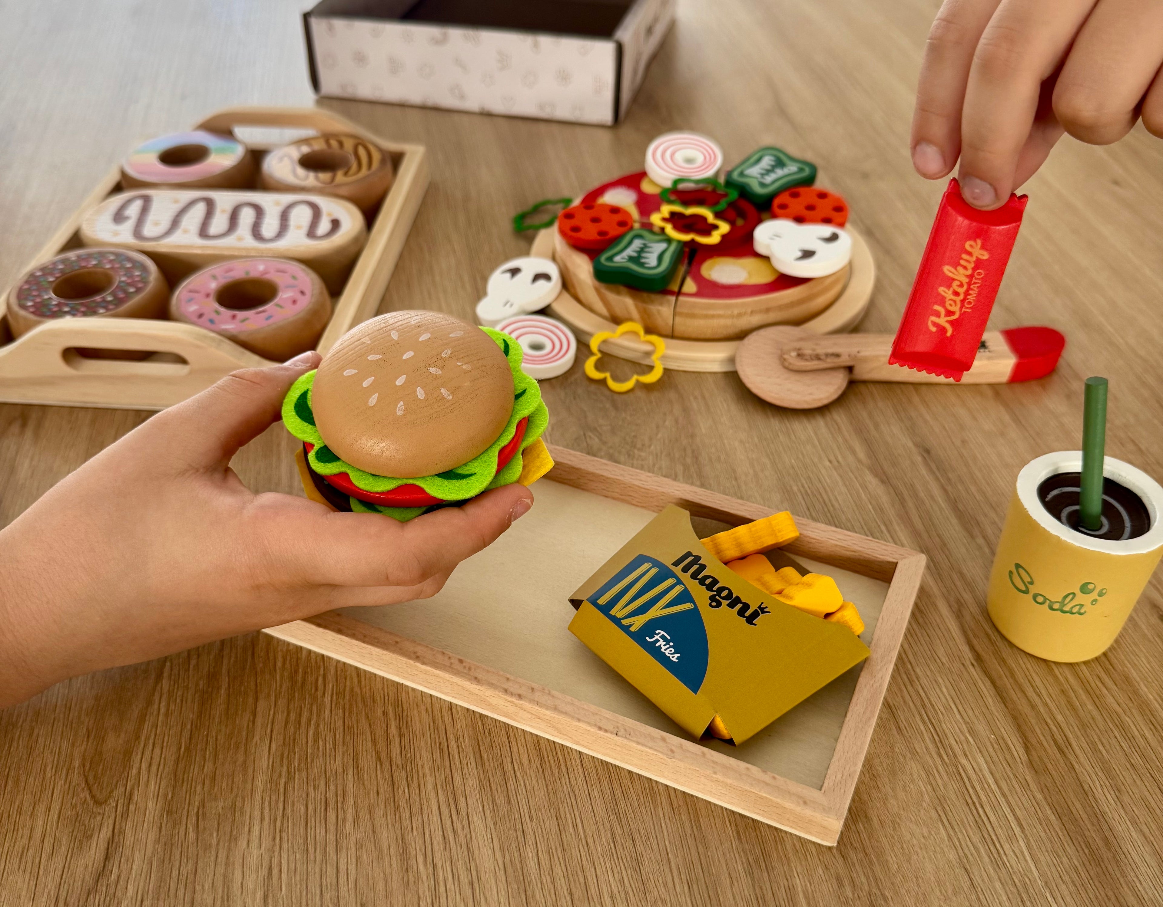 Jeu d'imitation en bois - Menu Humburger
